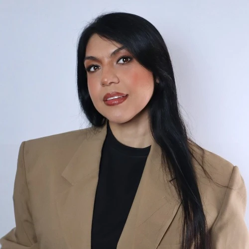 Foto del agente inmobiliario Mayra Barrios